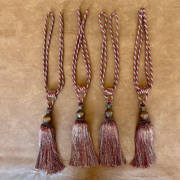 Set of 4 Drapery Curtain Tie Backs Tassels - Picture 6 of 17